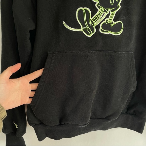 Disney x Faze Mickey Mouse on the Grid Hoodie Black Neon Green Unisex Jacket M - Picture 5 of 11